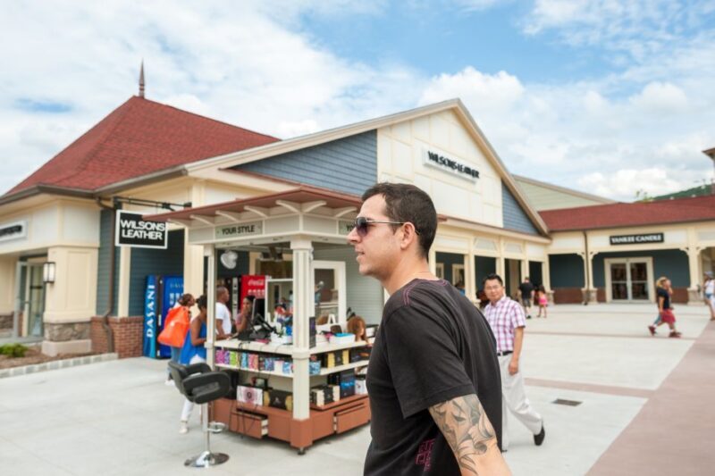 NYC: Woodbury Common Premium Outlets Shopping Trip - Practical Details and Tips for a Smooth Trip