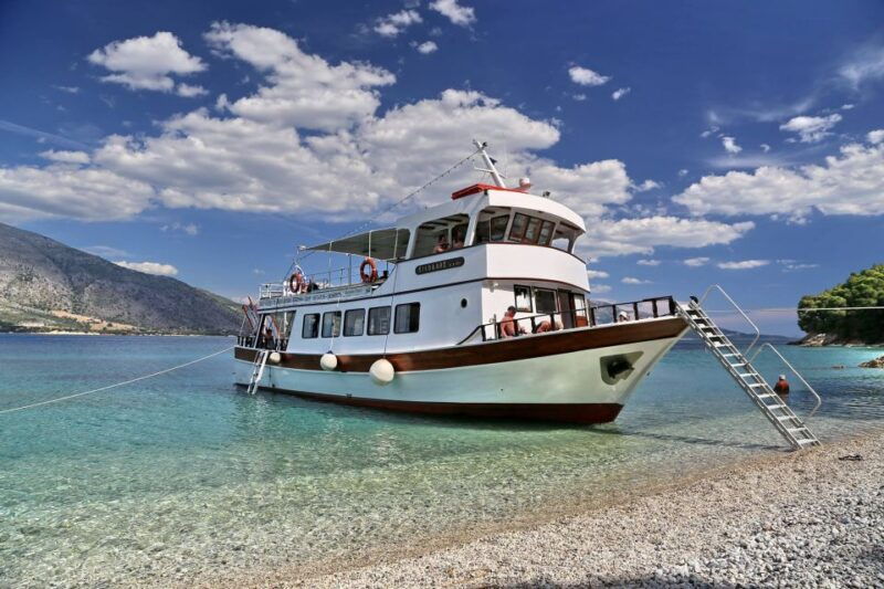 nydri-boat-cruise-to-the-famous-beaches-of-lefkada