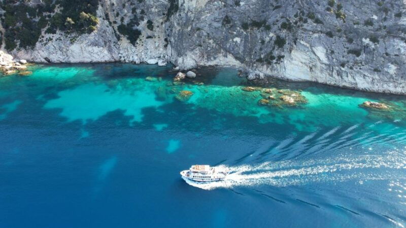 nydri-island-hopping-boat-cruise-with-beach-bbq-lunch