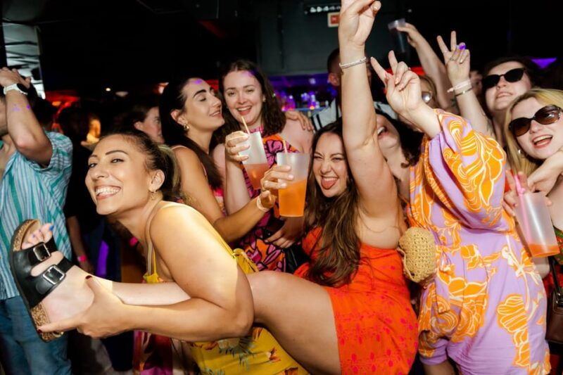 nye-lisbon-new-years-eve-pub-crawl