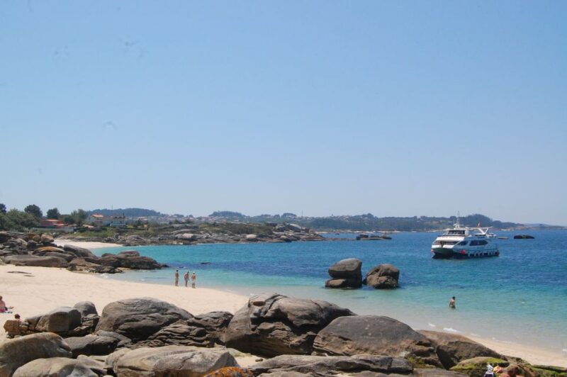 o-grove-ria-de-arousa-catamaran-tour-with-seafood-lunch