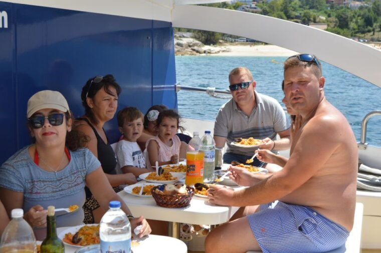 o-grove-ria-de-arousa-catamaran-tour-with-seafood-lunch
