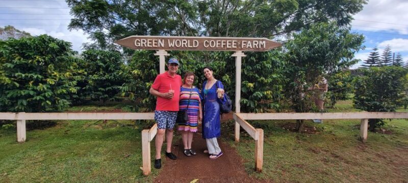 Oahu: 5 Hour Exclusive Car & Driver - ETOHI - An Insider Look at the Oahu Private Tour