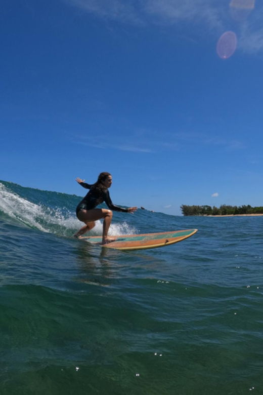 oahu-beginner-group-surf-lesson-on-north-shore