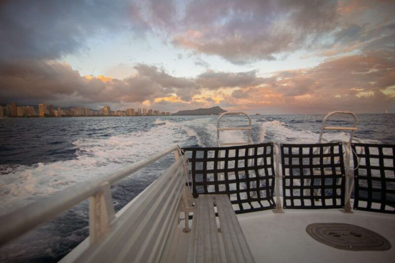 oahu-byob-or-cash-bar-waikiki-sunset-cruise