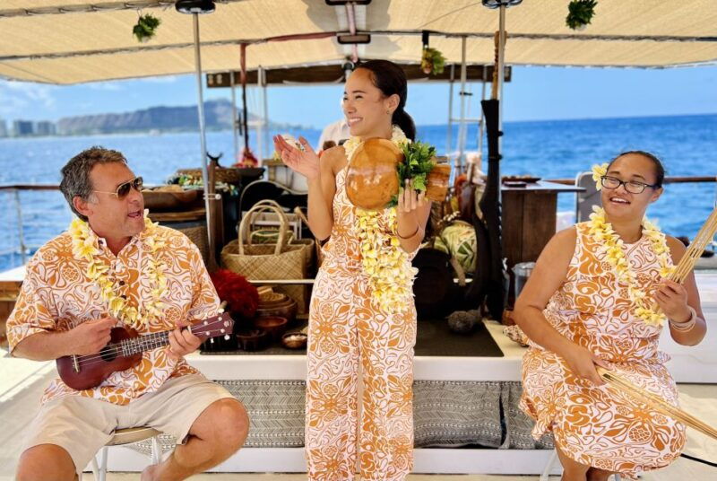 oahu-cultural-day-excursion-on-polynesian-canoe