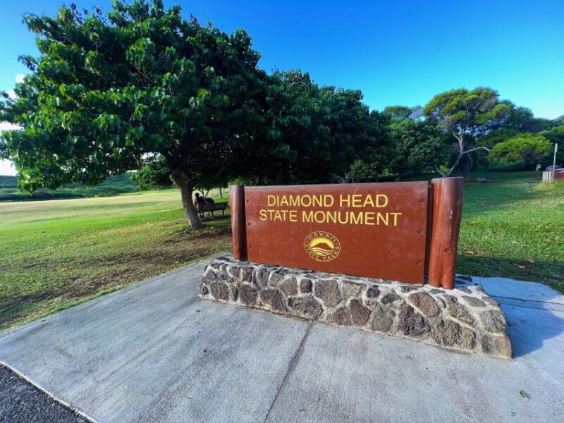 oahu-diamond-head-crater-hike-and-north-shore-experience
