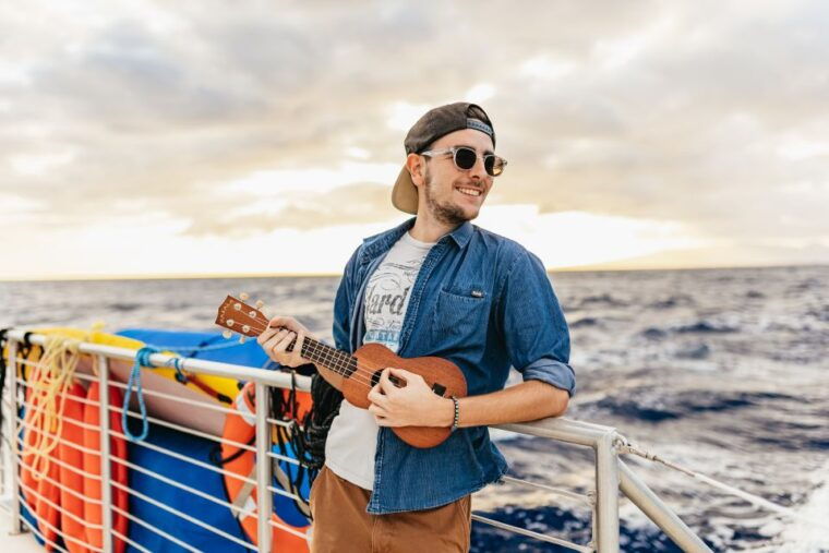 oahu-diamond-head-cruise-with-drinks-appetizers