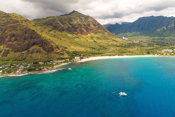 oahu-dolphin-watch-with-turtle-snorkel-water-slide