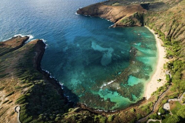 oahu-helicopter-tour-with-doors-on-or-off