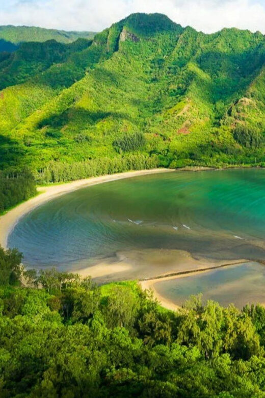 Oahu: Kahana River Stand-Up Paddleboard Rental - What makes this paddleboard rental special?