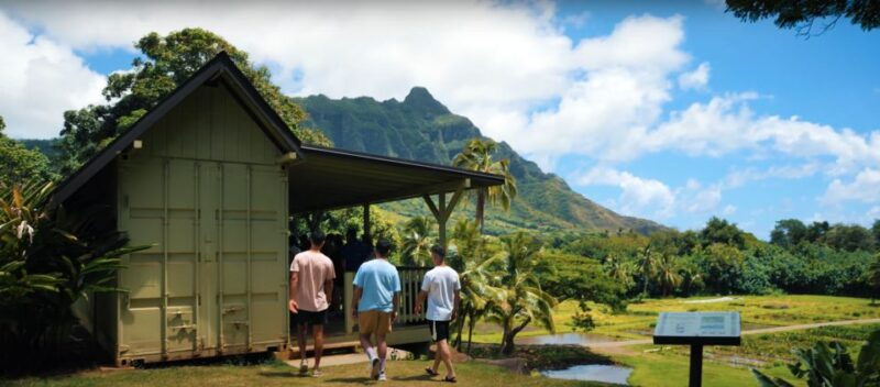 oahu-kualoa-farm-and-secret-island-tour-by-trolley