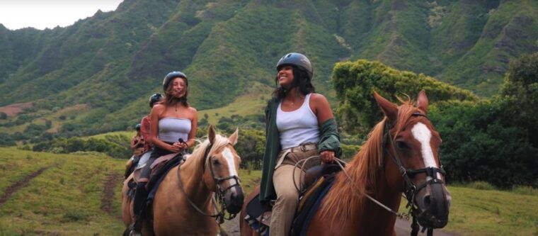 oahu-kualoa-hills-and-valleys-horseback-riding-tour