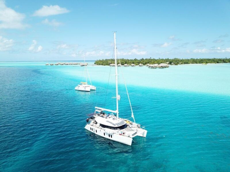 oahu-luxury-50-catamaran-cruise-with-snorkeling-and-sunset