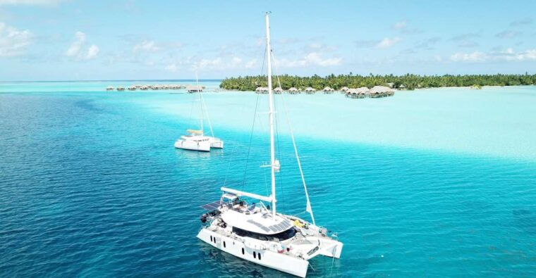 oahu-luxury-50-catamaran-cruise-with-snorkeling-and-sunset