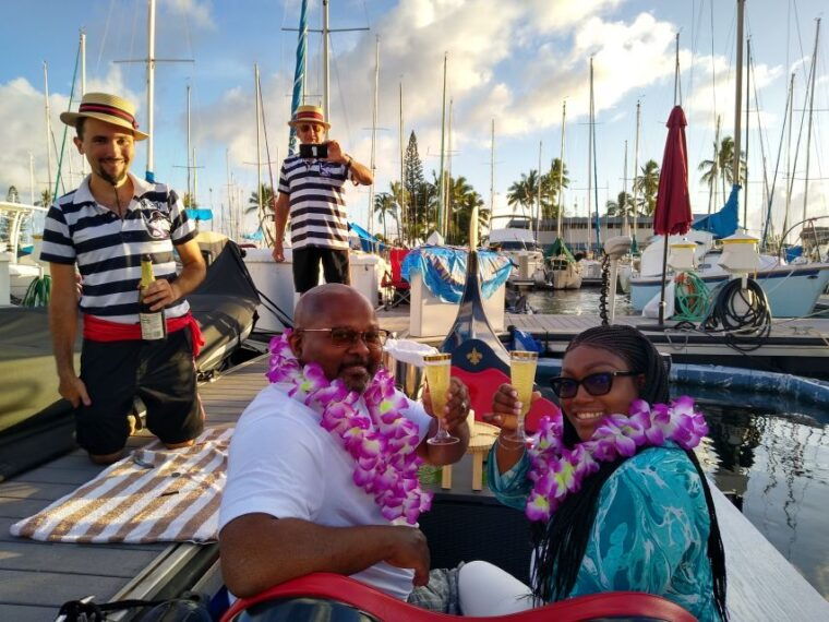 oahu-luxury-gondola-cruise-with-drinks-and-pastries