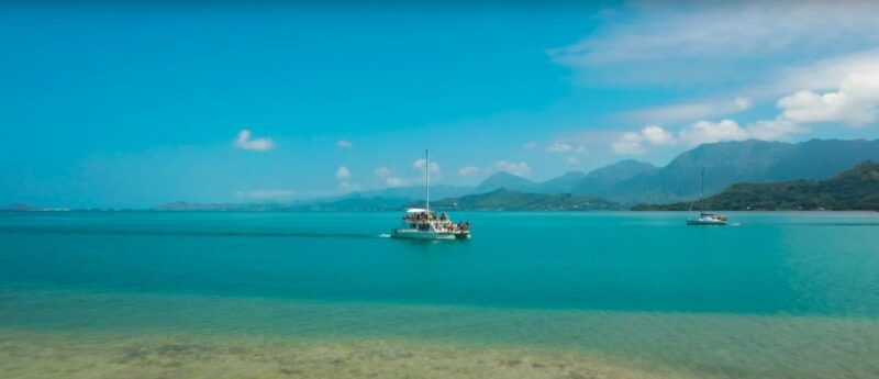 oahu-molii-fishpond-and-kaneohe-bay-catamaran-tour