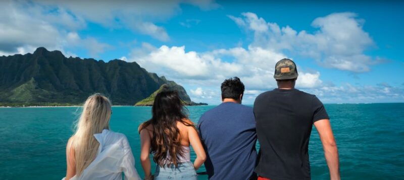 oahu-molii-fishpond-and-kaneohe-bay-catamaran-tour