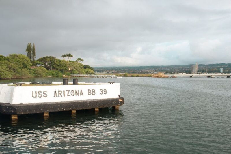 oahu-pearl-harbor-uss-arizona-and-city-highlights-tour
