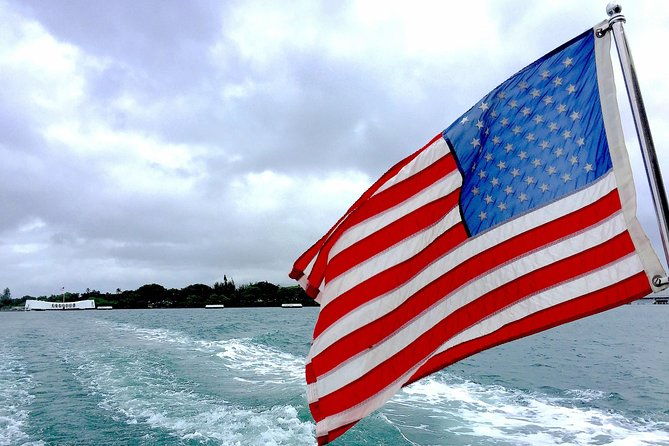 oahu-private-first-last-and-transfer-day-tours-with-luggage
