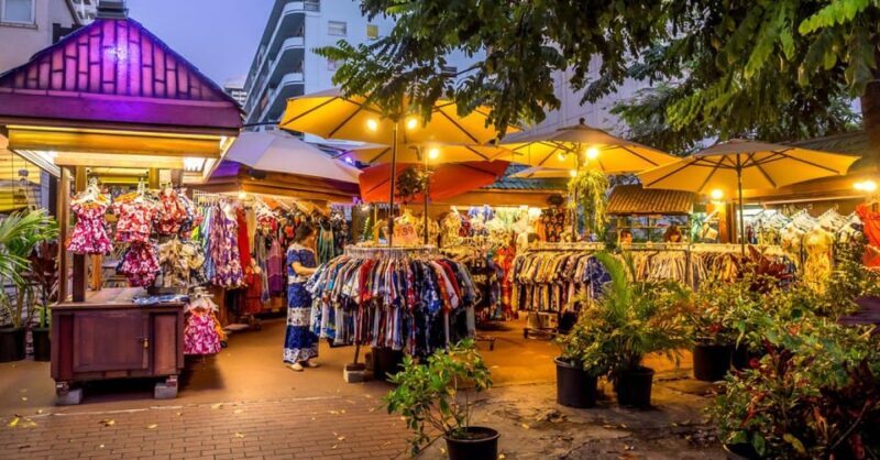 Oahu Sights and Shopping Slingshot Tour - Who is this tour best suited for?