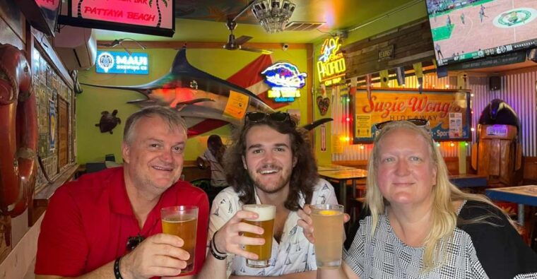 oahu-sips-secrets-of-hawaii-pub-crawl