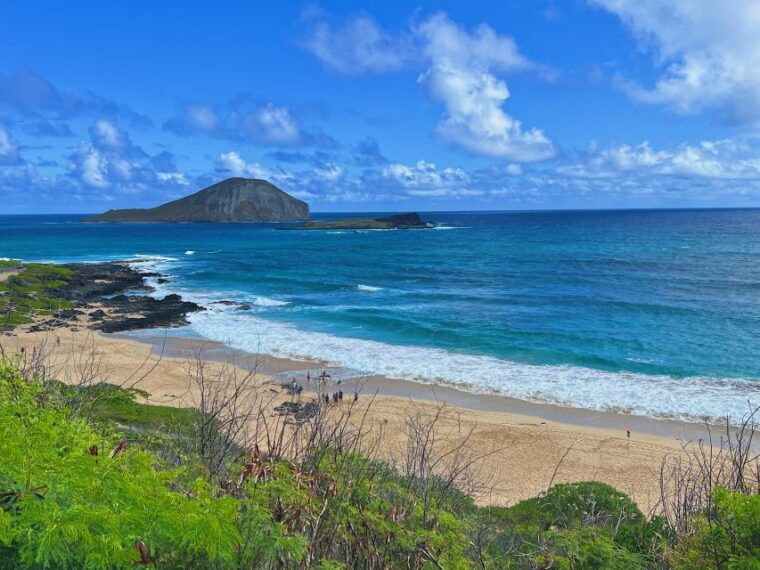 oahu-sunrise-hiking-east-side-makapuu-lighththouse