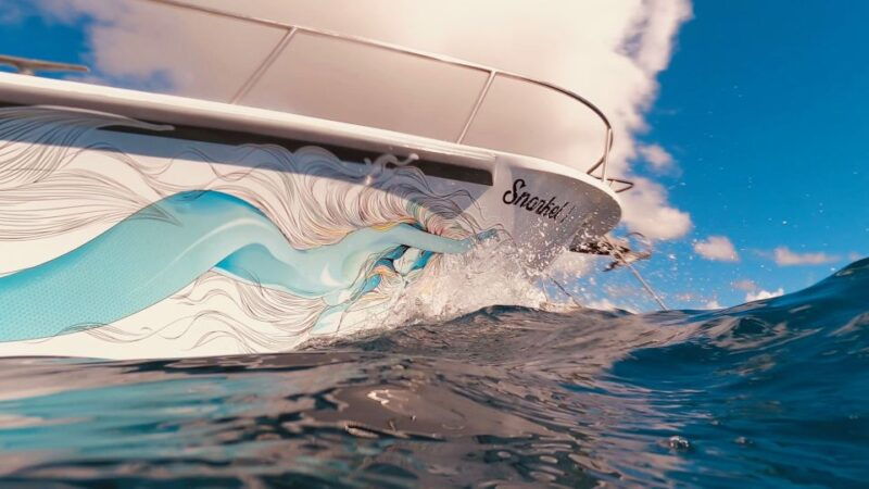 oahu-turtle-canyon-snorkeling-boat-tour