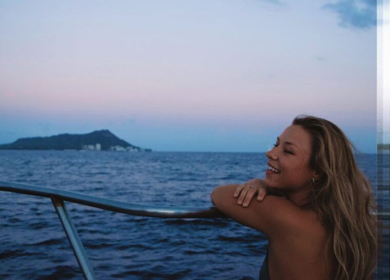 oahu-turtle-canyon-snorkeling-boat-tour