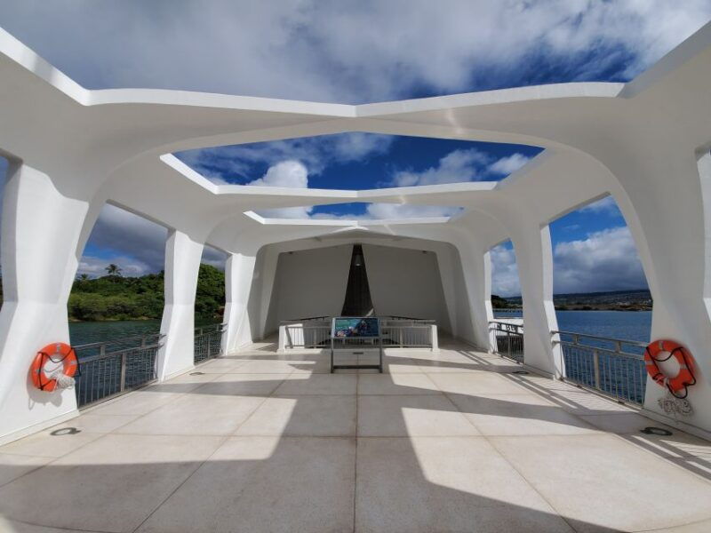 oahu-uss-arizona-memorial-captains-narrated-multimedia-tour