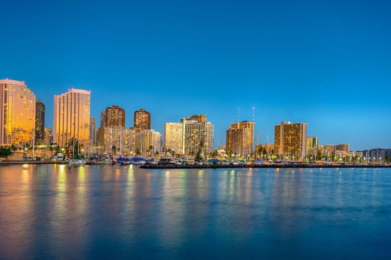 oahu-waikiki-byob-friday-night-fireworks-cruise