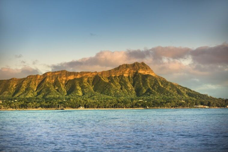 oahu-waikiki-glass-bottom-boat-sunset-cruise