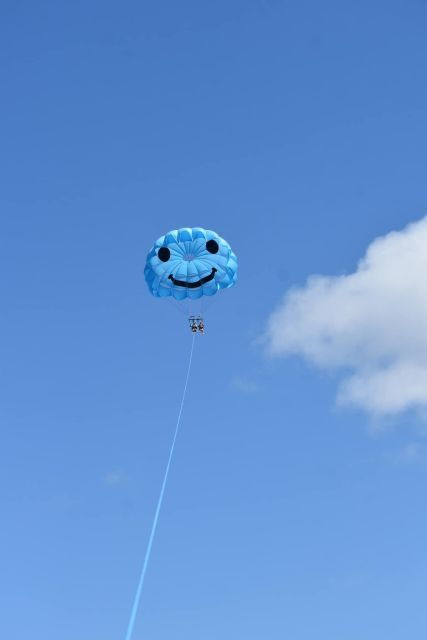 oahu-waikiki-parasailing