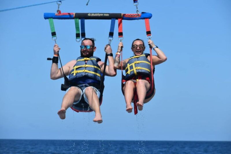 oahu-waikiki-parasailing