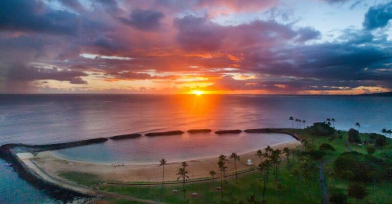 oahu-waikiki-sunset-doors-on-or-doors-off-helicopter-tour