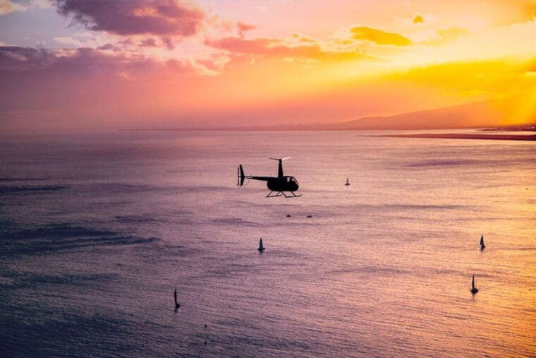 oahu-waikiki-sunset-doors-on-or-doors-off-helicopter-tour