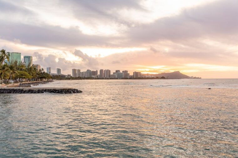 oahu-waikiki-turtle-canyons-cruise-and-snorkel-excursion