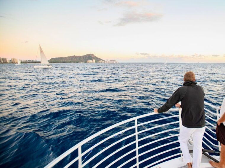 oahu-waikiki-whale-watching-tour-donut-and-coffee-included