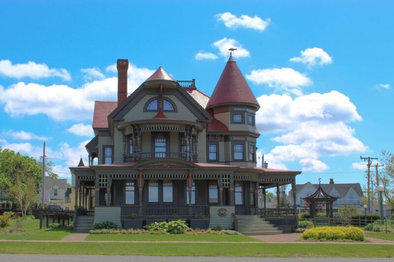 Oak Bluffs: Martha's Vineyard GPS Smartphone Audio Tour - Key Points
