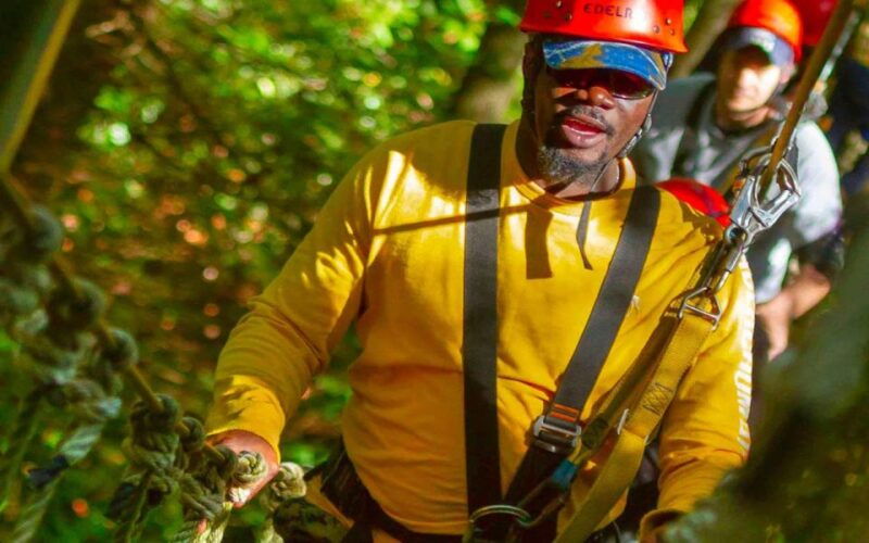 oak-hill-zipline-tour-in-new-river-gorge-national-park