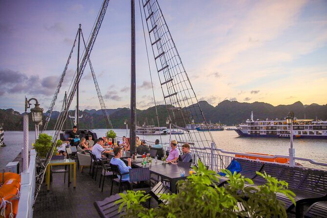 Oasis Bay Party Cruise 2 Days 1 Night, Young Travelers and Fun - Frequently Asked Questions (FAQ)