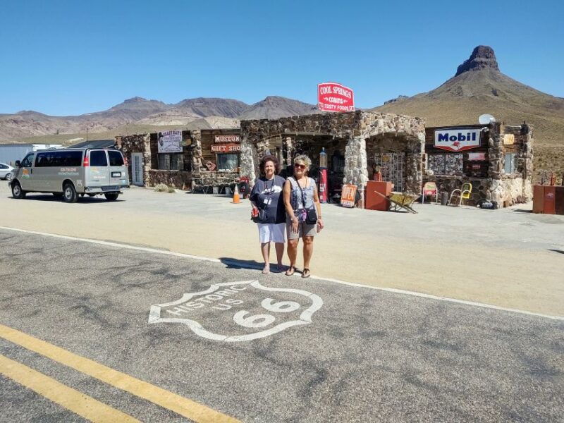 oatman-mining-village-burros-route-66-scenic-mountain-tour