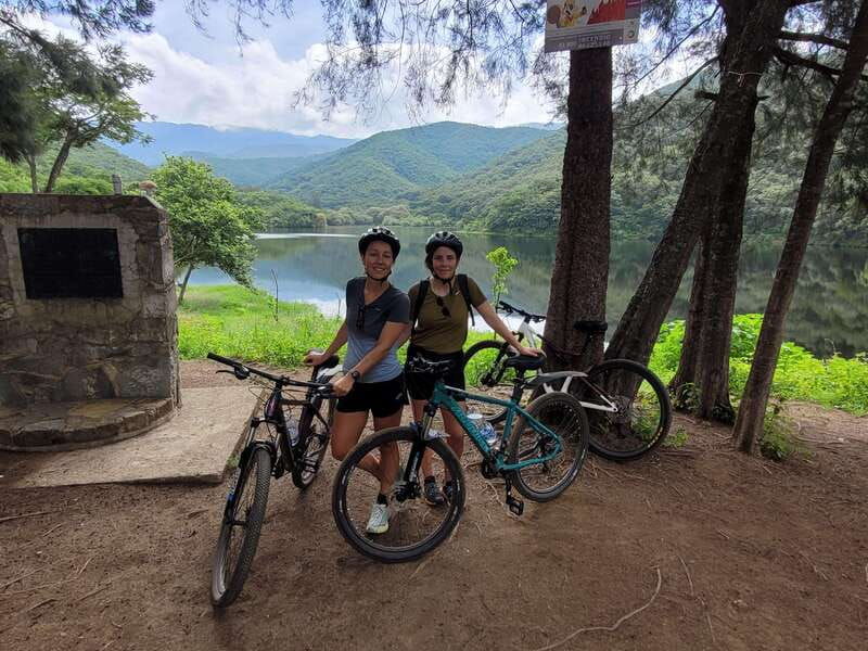 oaxaca-cross-country-bike-ride-tule-tree-lake