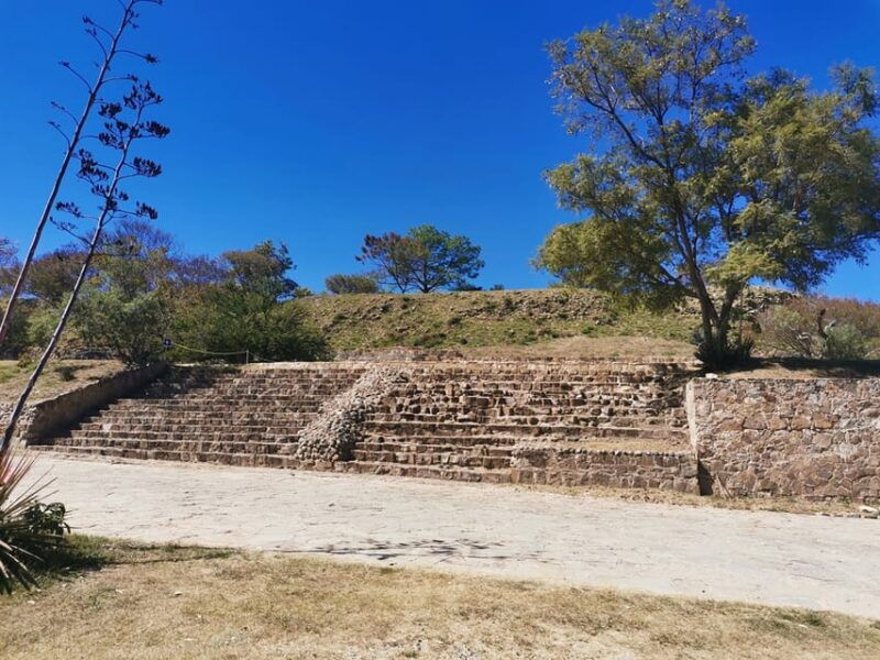 oaxaca-full-day-guided-tour-on-the-monte-alban-route