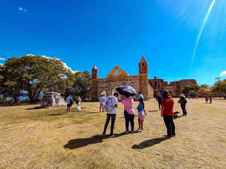 oaxaca-monte-alban-cuilapam-and-artisan-villages-tour