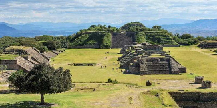 oaxaca-mount-alban-cuilapam-de-guerrero-full-day-tour