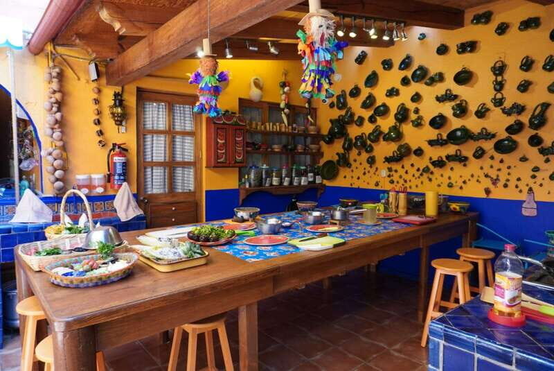 Oaxaca: Traditional Oaxacan Cooking Class with Market Visit - The Sum Up