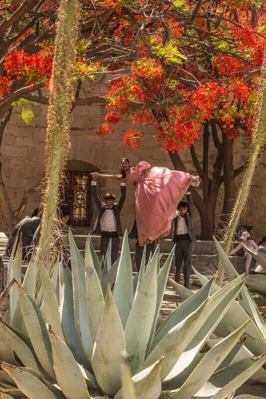 Oaxaca walking tour with a local photographer - FAQ