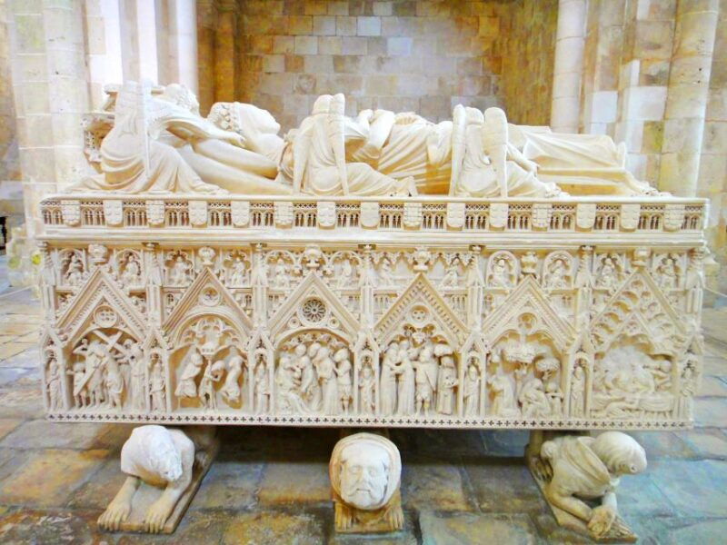 obidos-nazare-alcobaca-private-trip-by-car