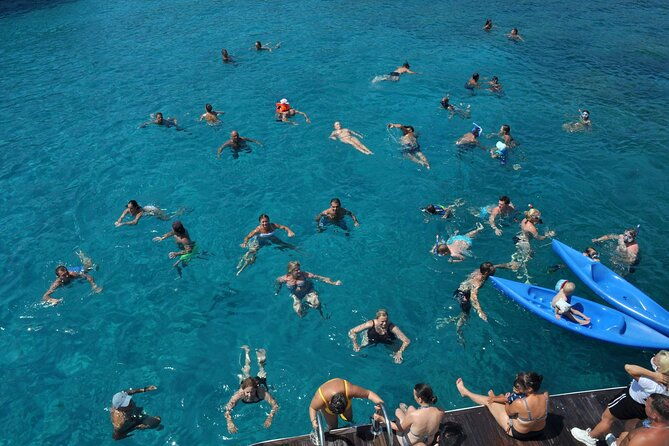 ocean-blue-afternoon-blue-lagoon